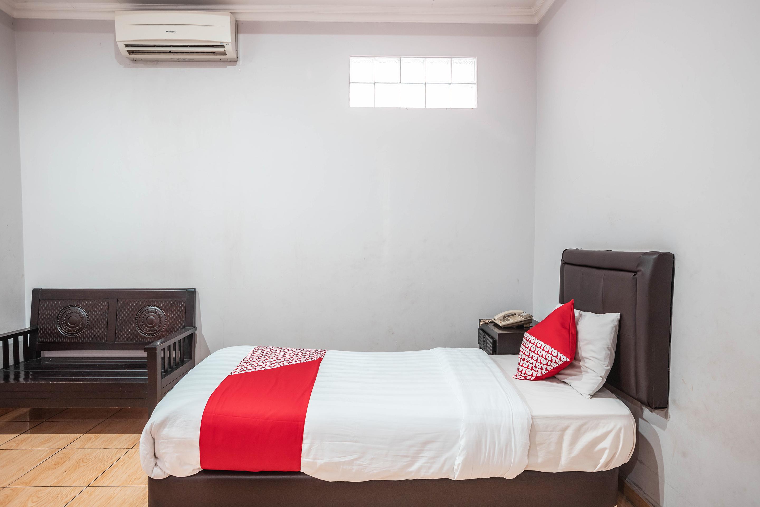Super Oyo 686 Bunga Karang Hotel Μπεκάσι Εξωτερικό φωτογραφία