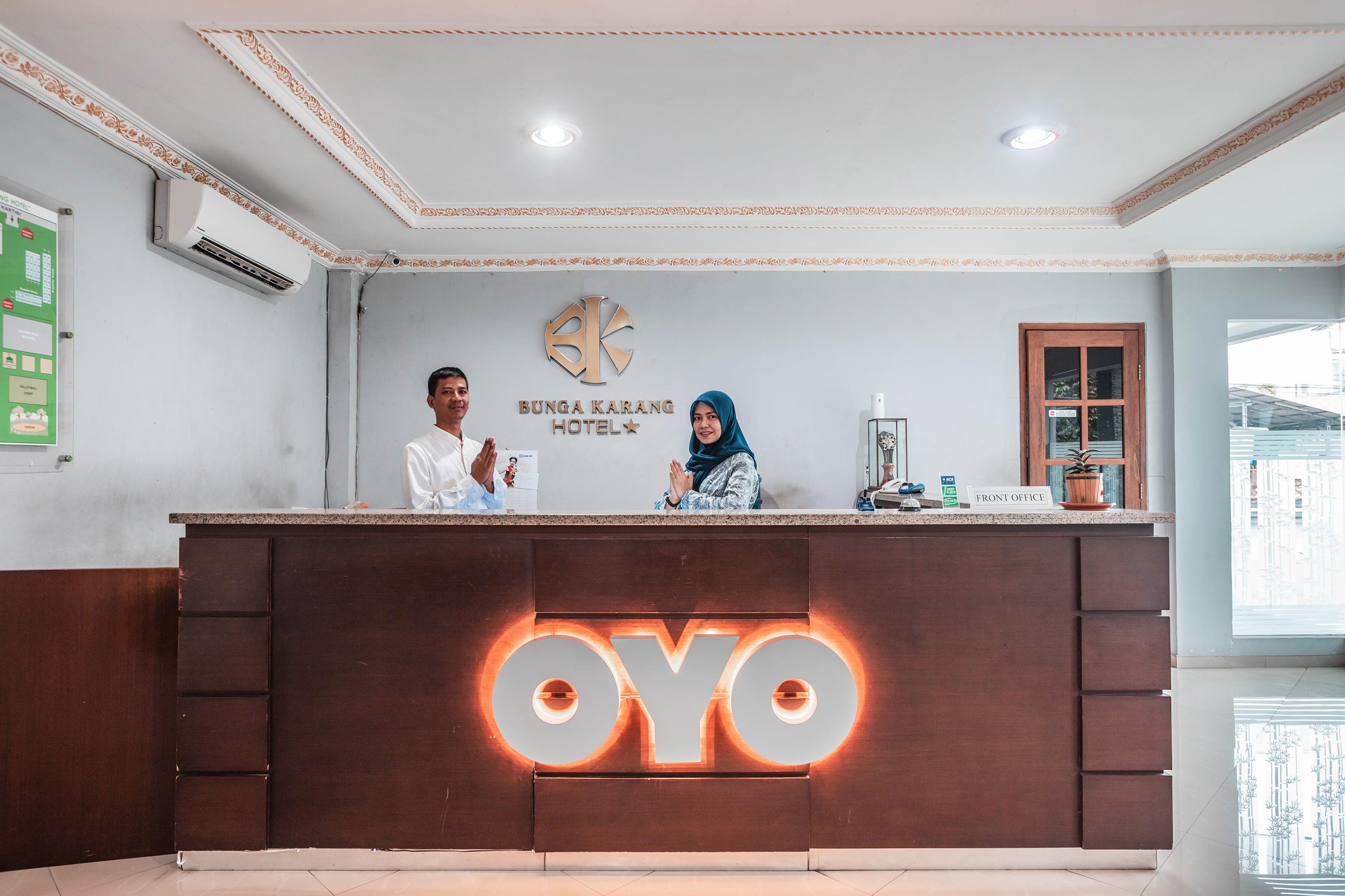 Super Oyo 686 Bunga Karang Hotel Μπεκάσι Εξωτερικό φωτογραφία
