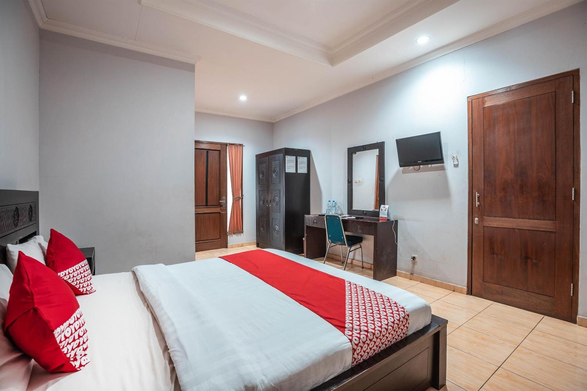 Super Oyo 686 Bunga Karang Hotel Μπεκάσι Εξωτερικό φωτογραφία